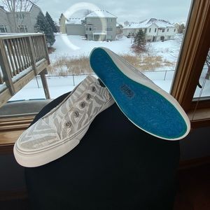 OFF WHITE ZEBRA PRINT LINEN